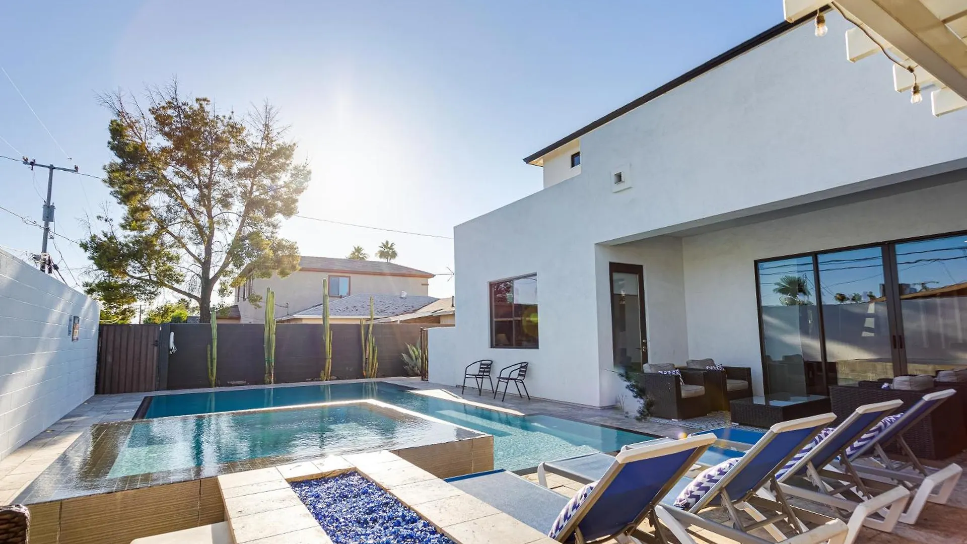 Desert Sky Luxury Pool & Spa Walk To Old Town! سكوتسدايل